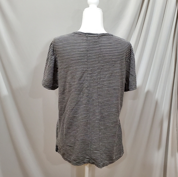 Calvin Klein tee shirt gray white striped Large - Picture 2 of 3